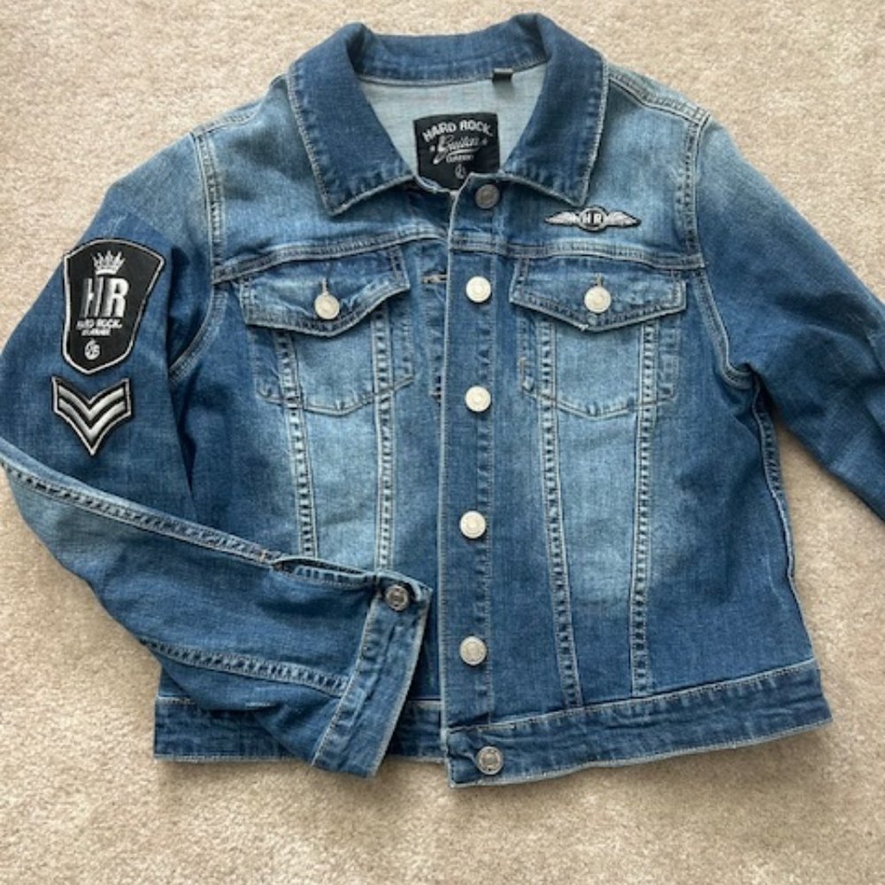 Hard Rock Cafe denim jacket. Womens Large